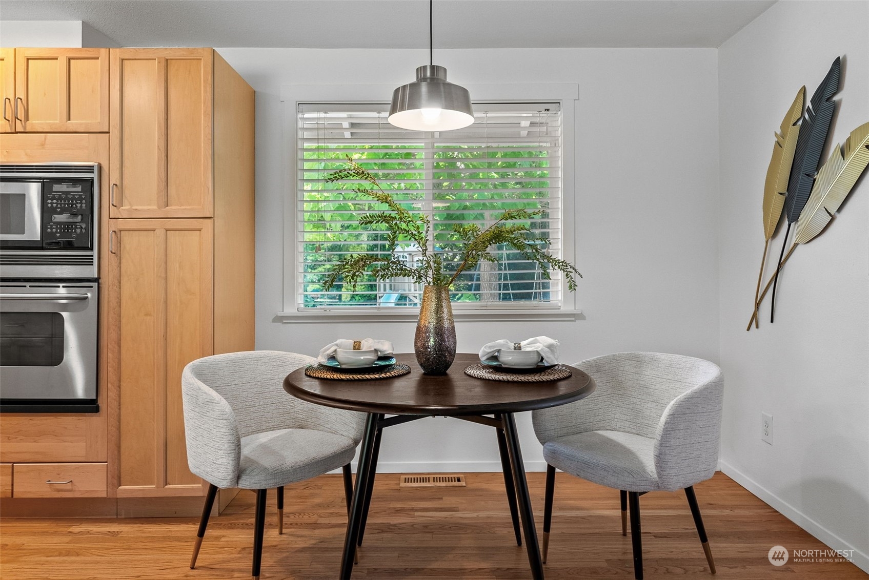 2002 SE Juniper Court