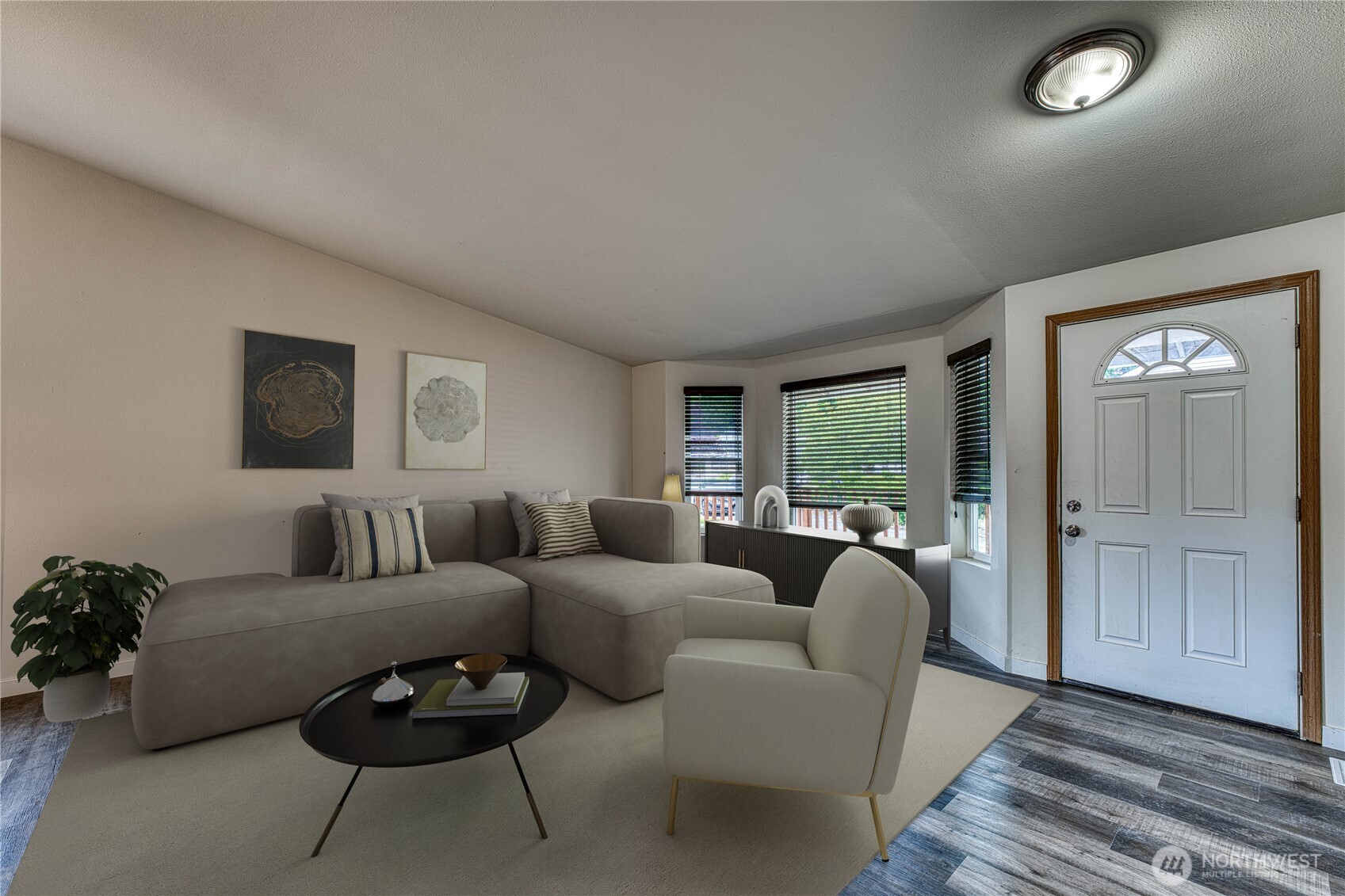 912 Eagle Crest Place