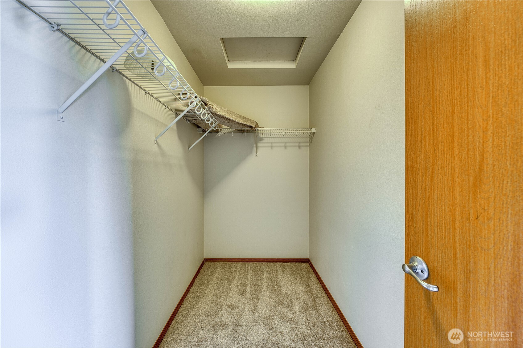 912 Eagle Crest Place