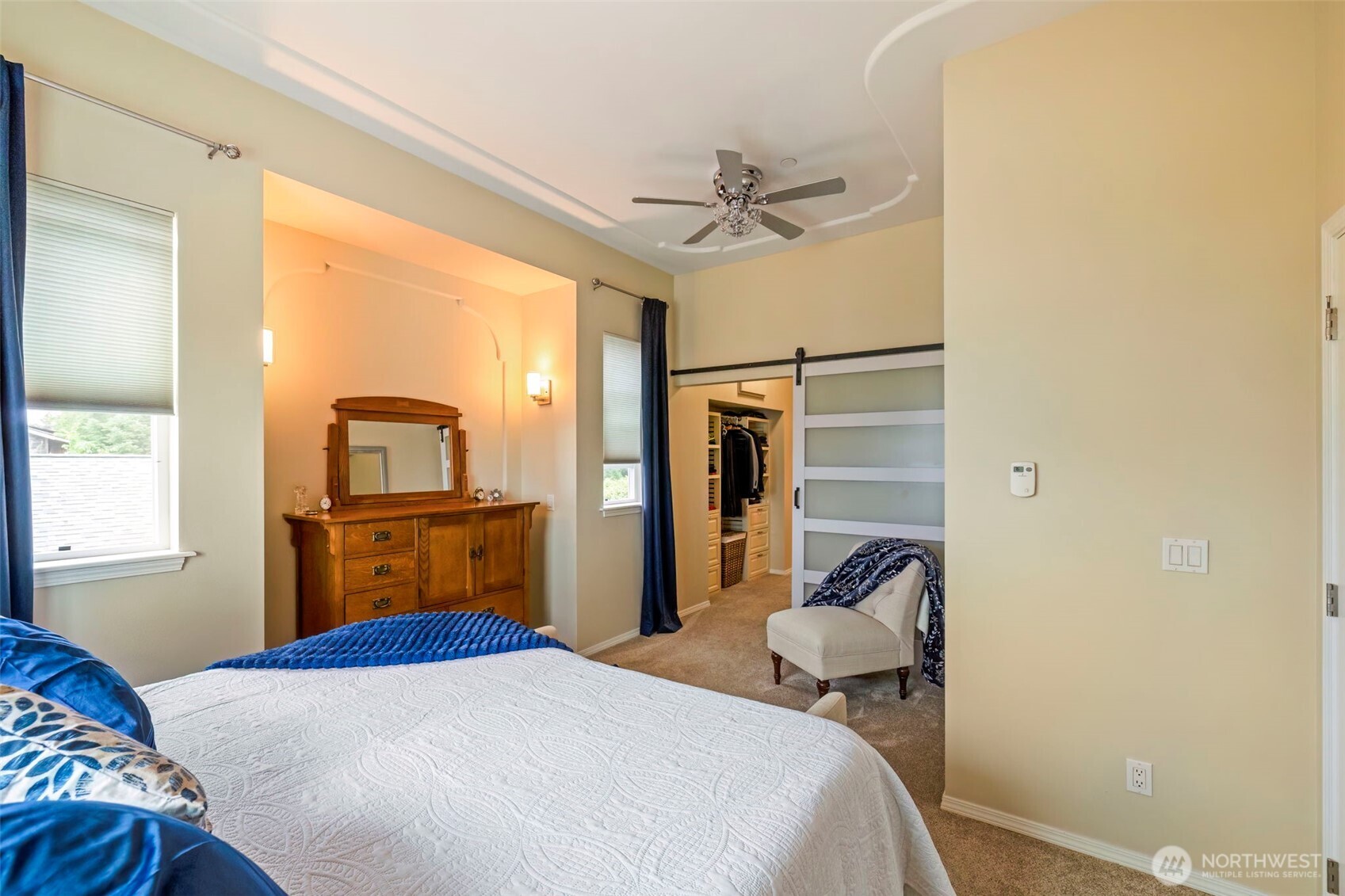 219 Tracy Avenue N Unit: 202