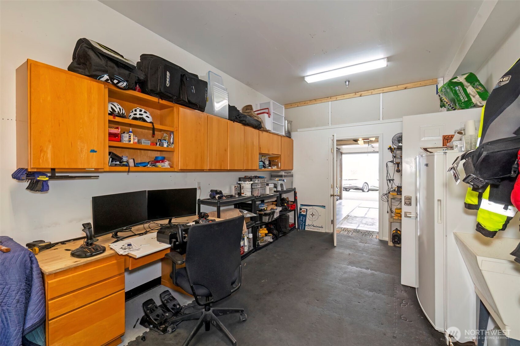219 Tracy Avenue N Unit: 202