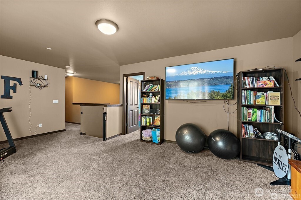 16908 61st Street NW