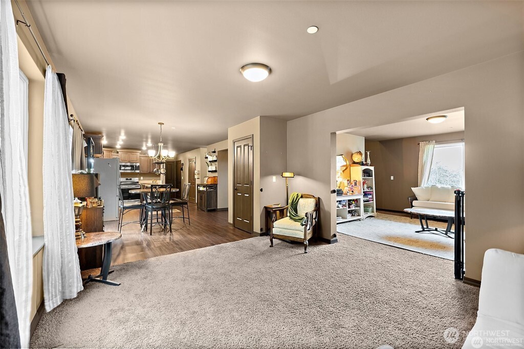 16908 61st Street NW