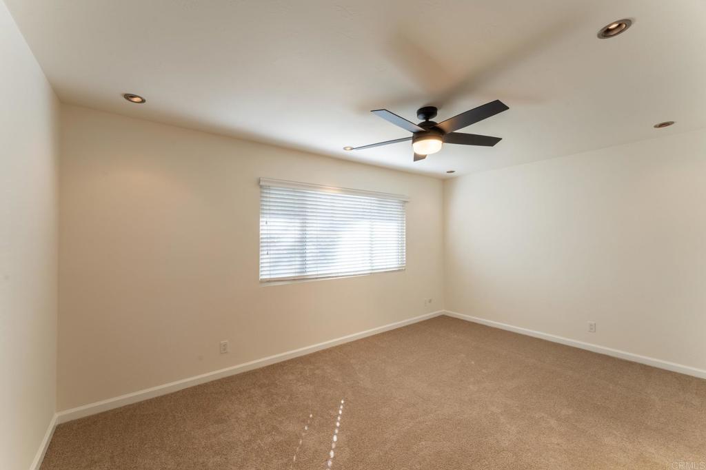 3664 Harbor View Way