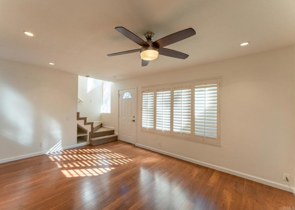 3664 Harbor View Way