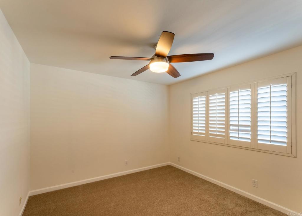 3664 Harbor View Way