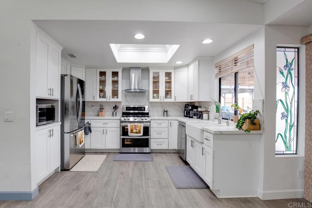 5235 Robinwood Drive