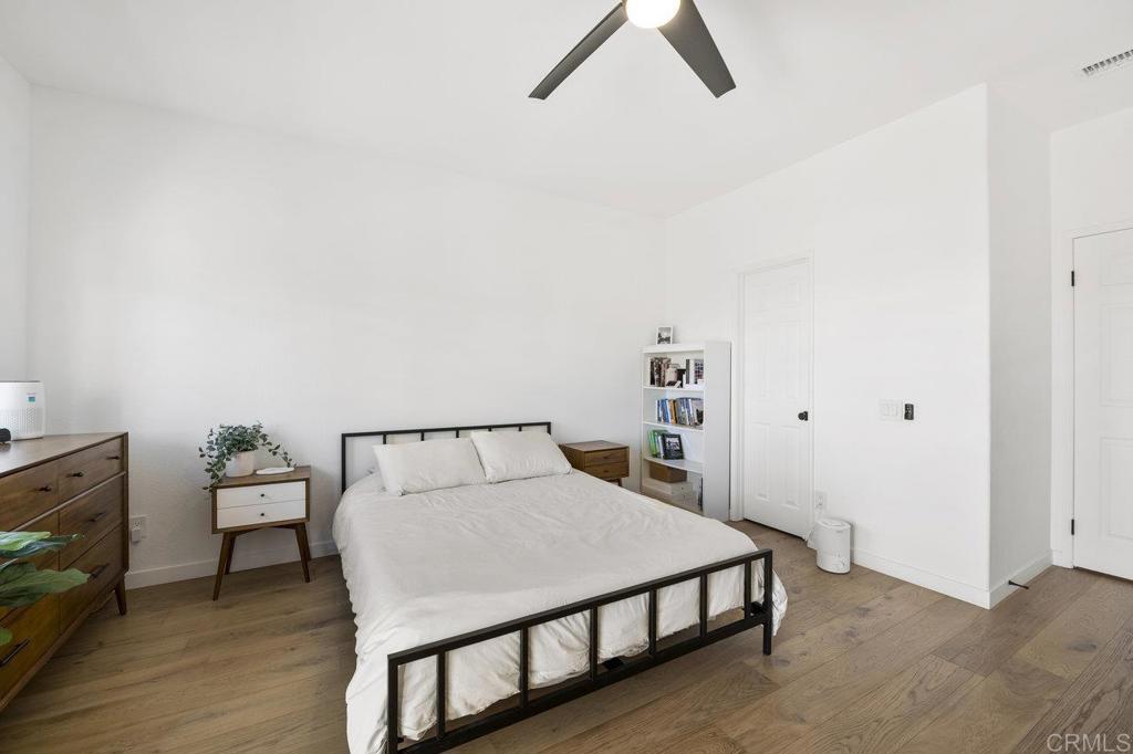 428 W San Marcos Blvd 163