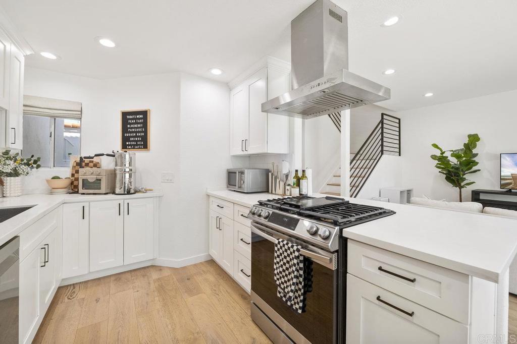 428 W San Marcos Blvd 163