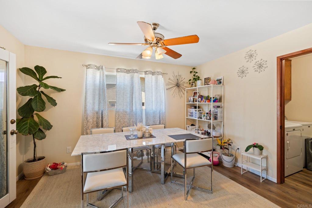 1565 Chestnut Avenue