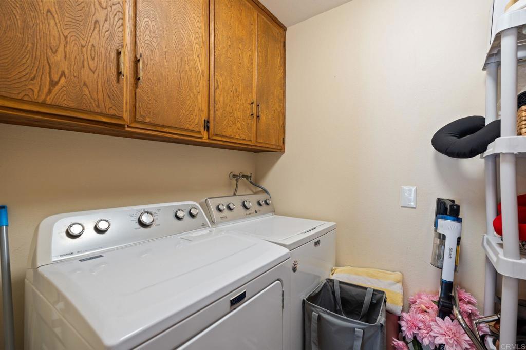 1565 Chestnut Avenue