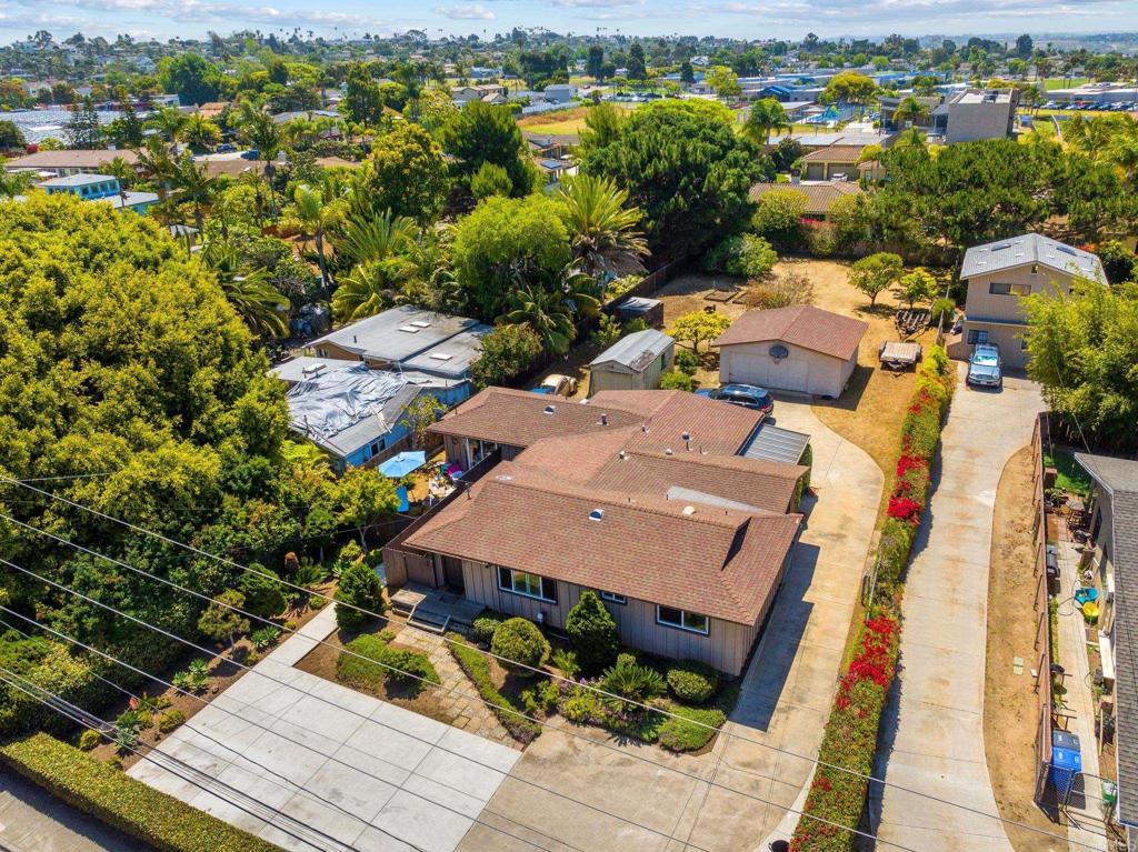 1565 Chestnut Avenue