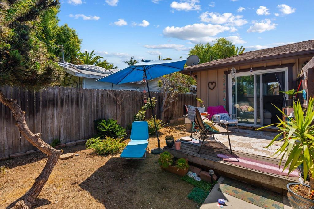 1565 Chestnut Avenue