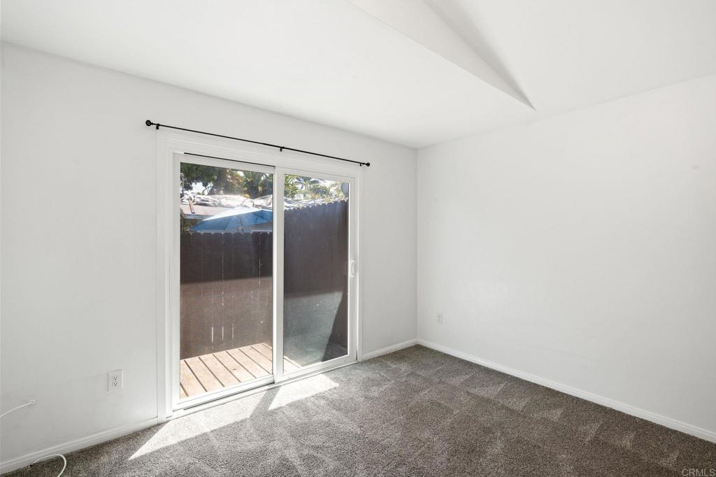 1565 Chestnut Avenue