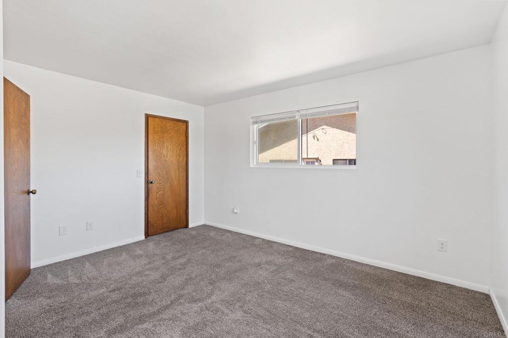 1565 Chestnut Avenue