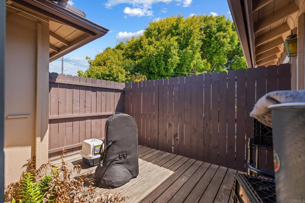 1565 Chestnut Avenue