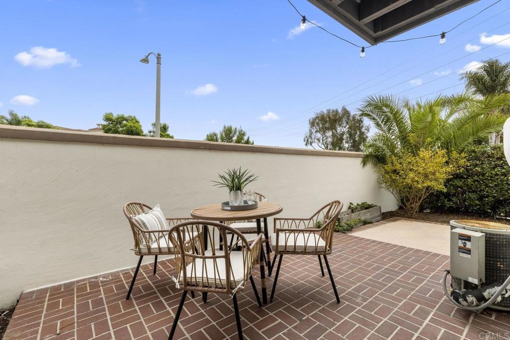 7012 Goldenrod Way