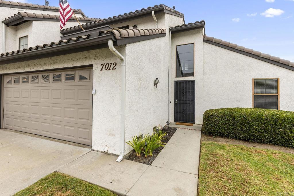 7012 Goldenrod Way
