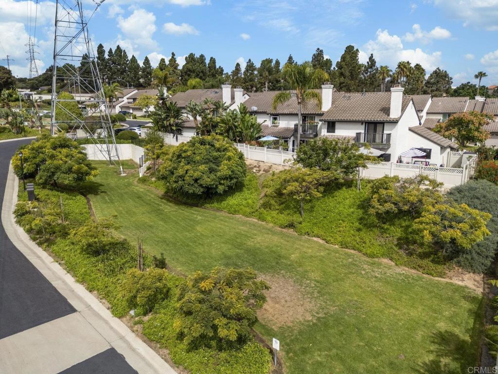 7012 Goldenrod Way
