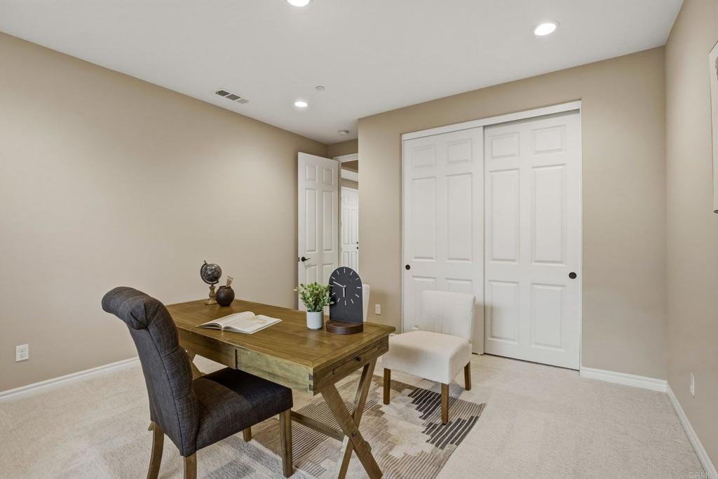 27933 Autumn Court