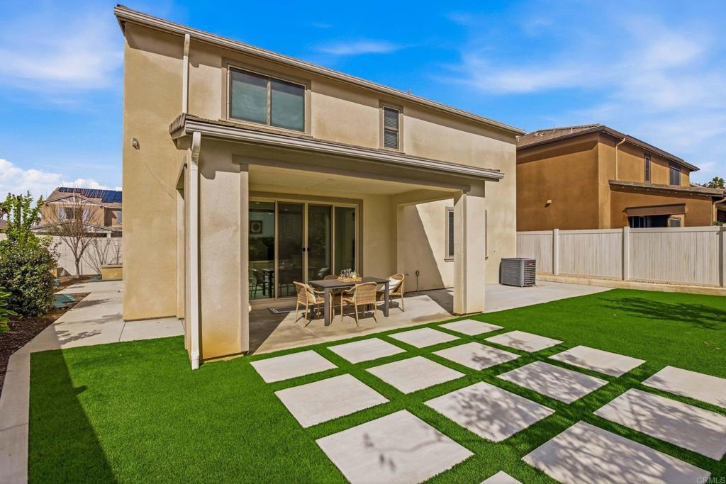 27933 Autumn Court