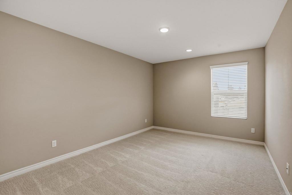 27933 Autumn Court