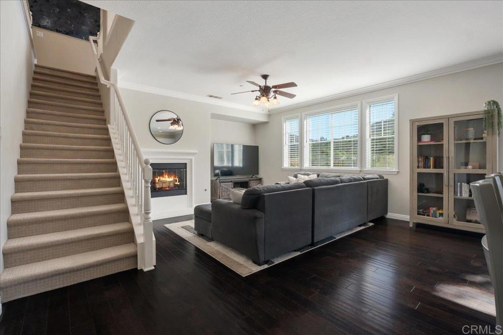 3910 Lake Circle Drive