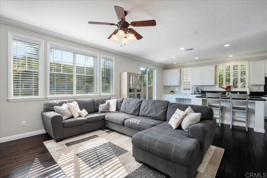 3910 Lake Circle Drive