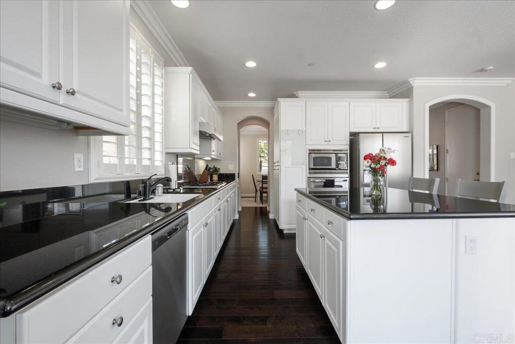 3910 Lake Circle Drive