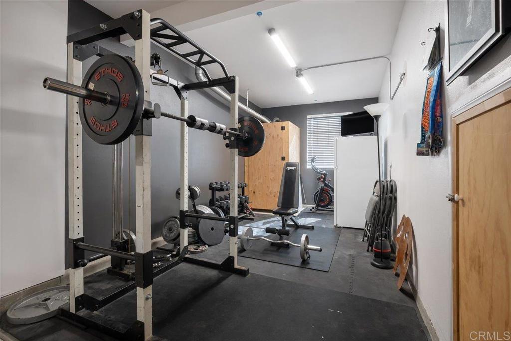 3910 Lake Circle Drive