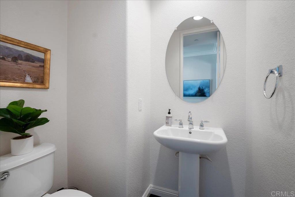 3910 Lake Circle Drive