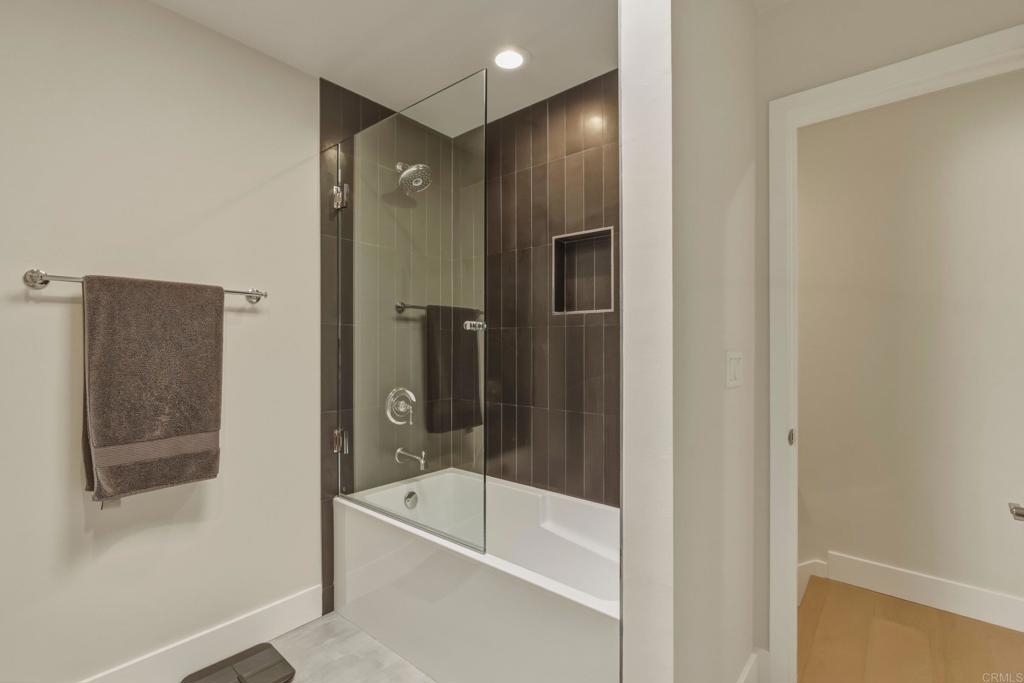 2140 Janis Way