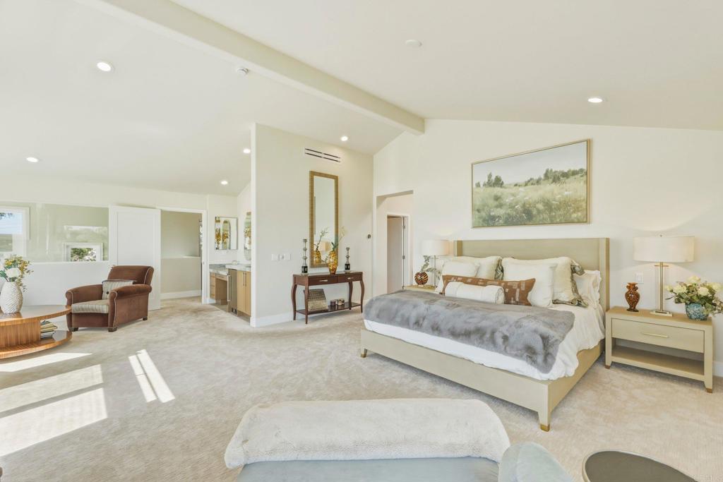 2140 Janis Way