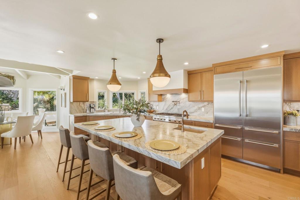 2140 Janis Way