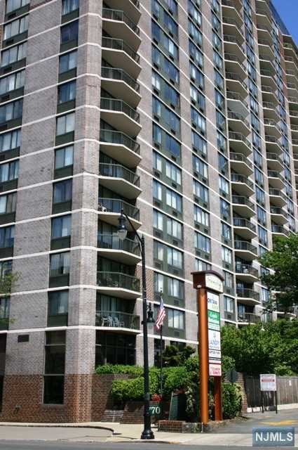 770 Anderson Avenue 16B