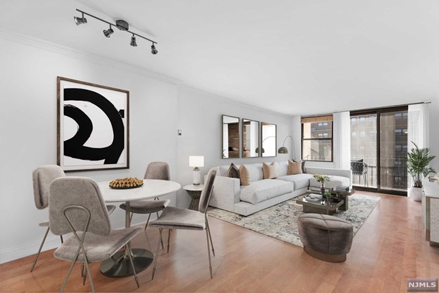 200 Division Street 5G