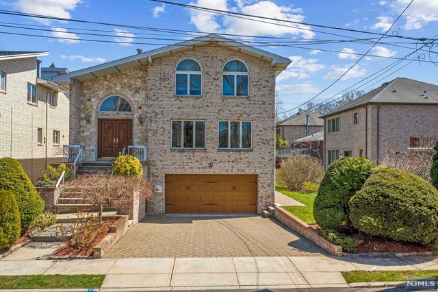 1214 Fairmount Place