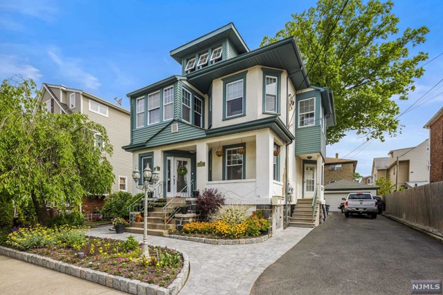 449 Lincoln Avenue 1