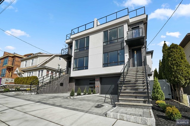 75 Crescent Avenue