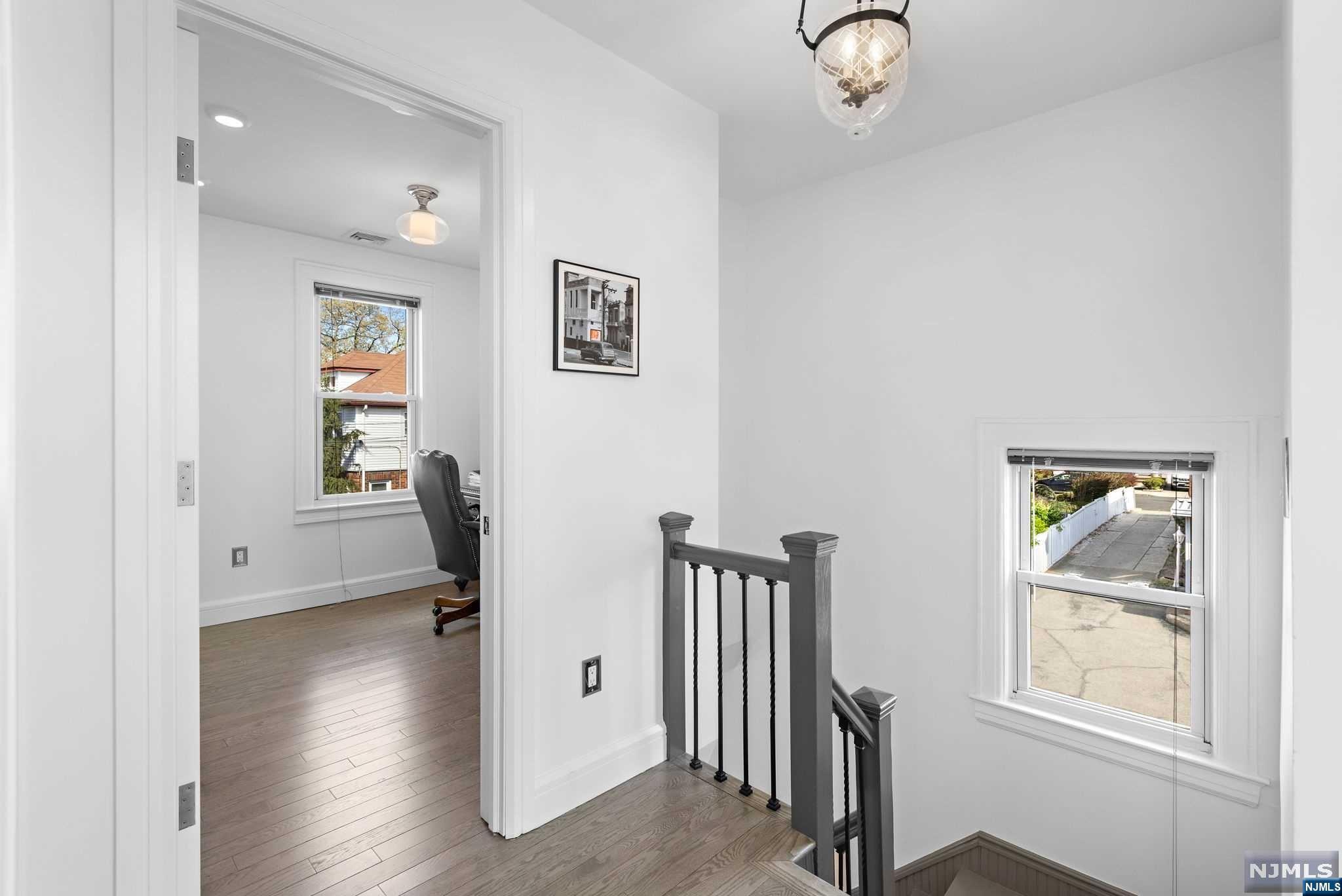 561 Monroe Place