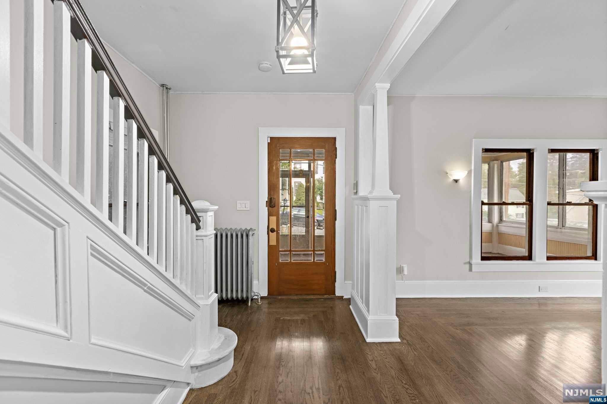 3 Foster Street