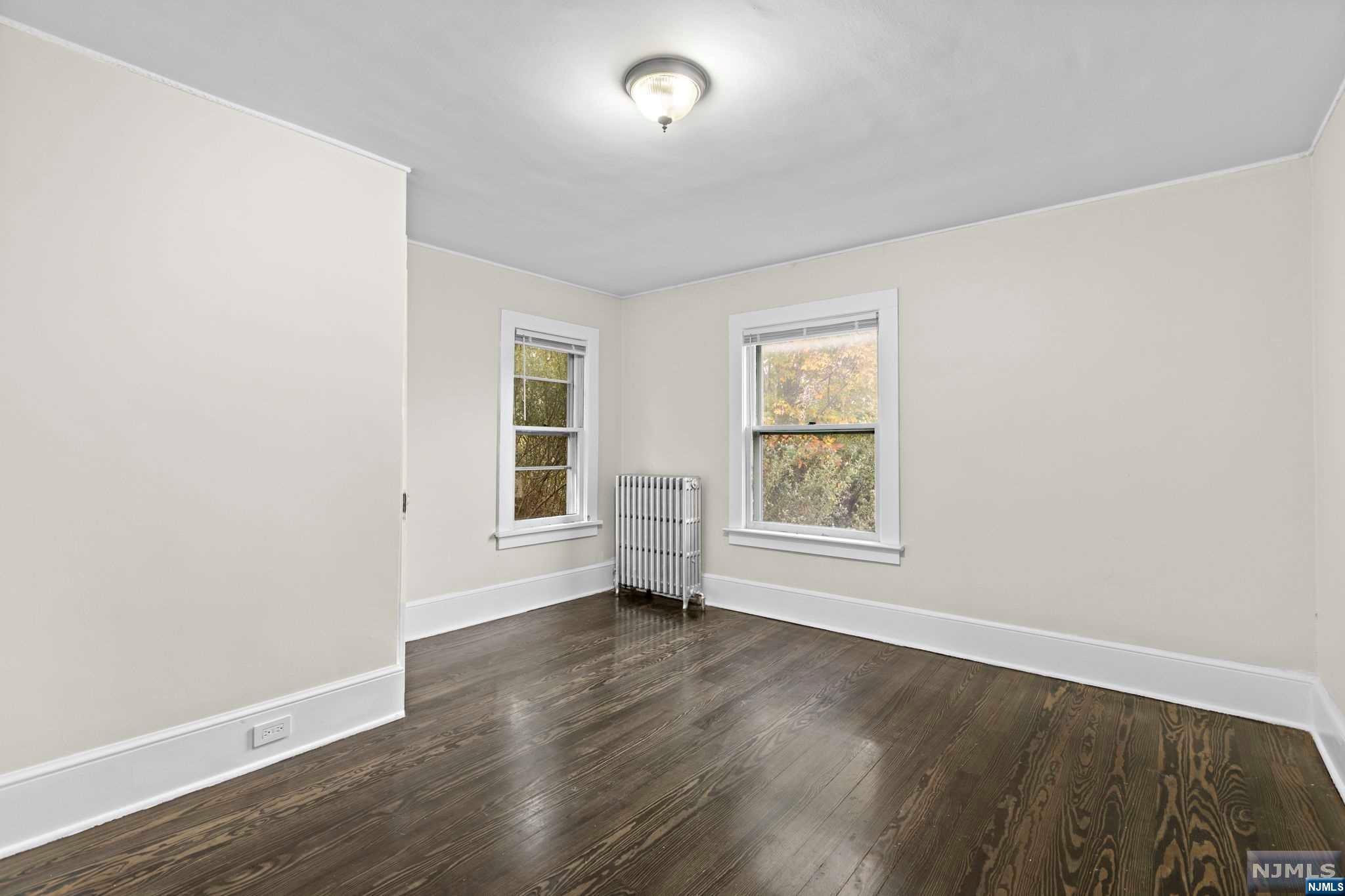 3 Foster Street