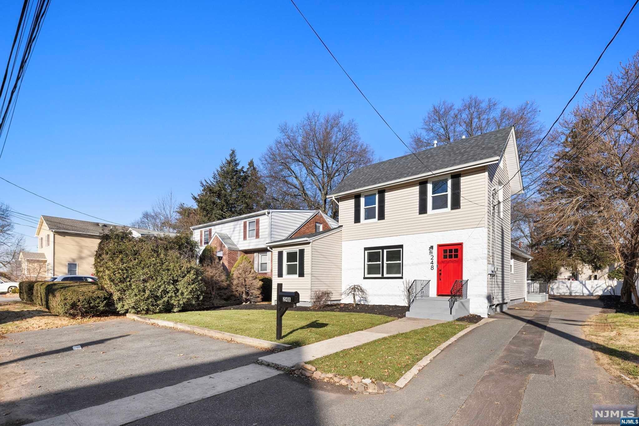 248 Lexington Avenue