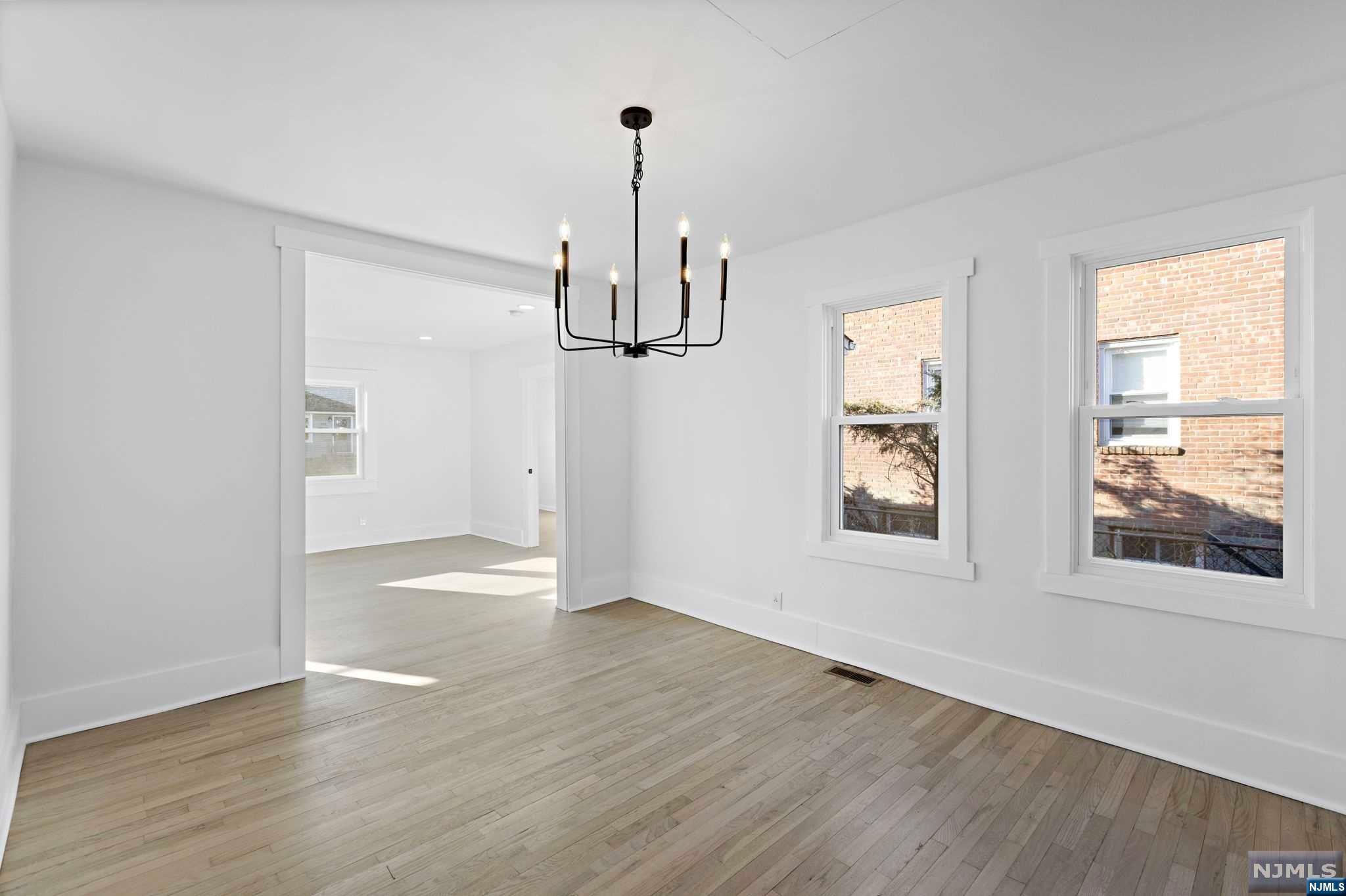 248 Lexington Avenue