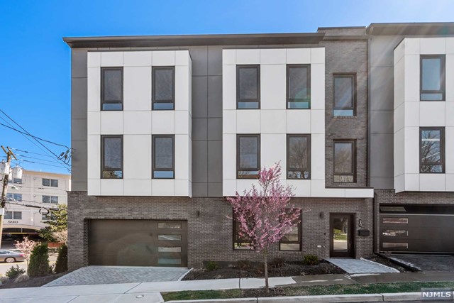 580 Kearney Avenue 580