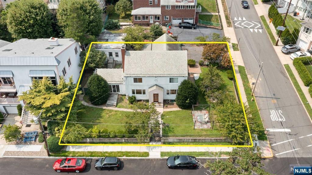 7 Cecelia Avenue
