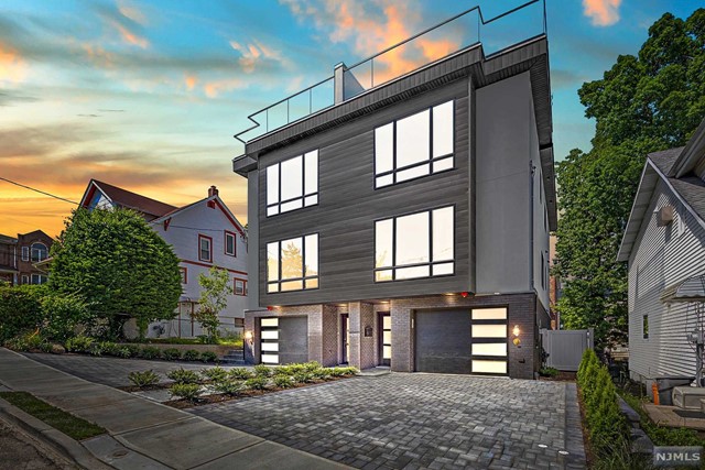 461 Bagley Place 461