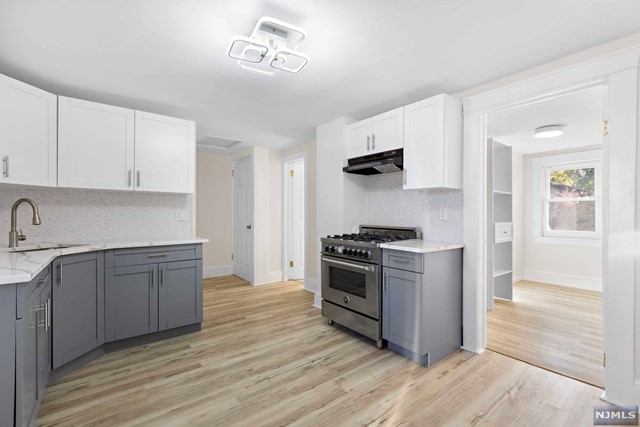 259 8th Street