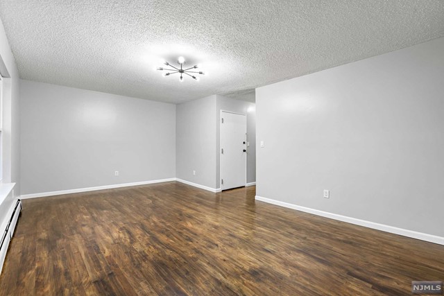 384 Palisade Avenue 3