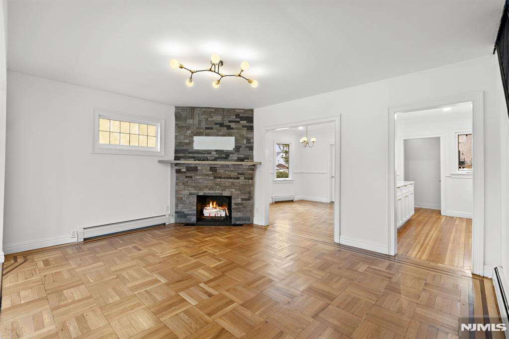 52 Oakdene Avenue